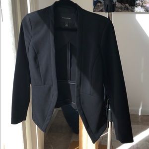 Black tailored jacket